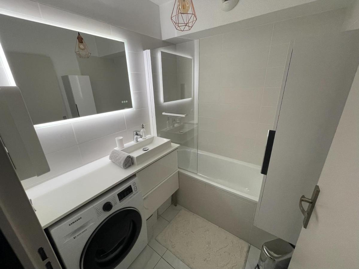 Splendide Appartement 3 Pieces - Parking Et Clim ヴァランス エクステリア 写真